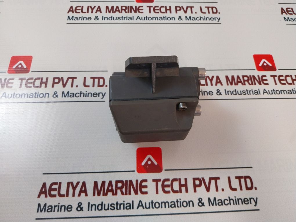 Boll & Kirch 4.36.2 Differential Pressure Indicator 0.38-0.5 Bar