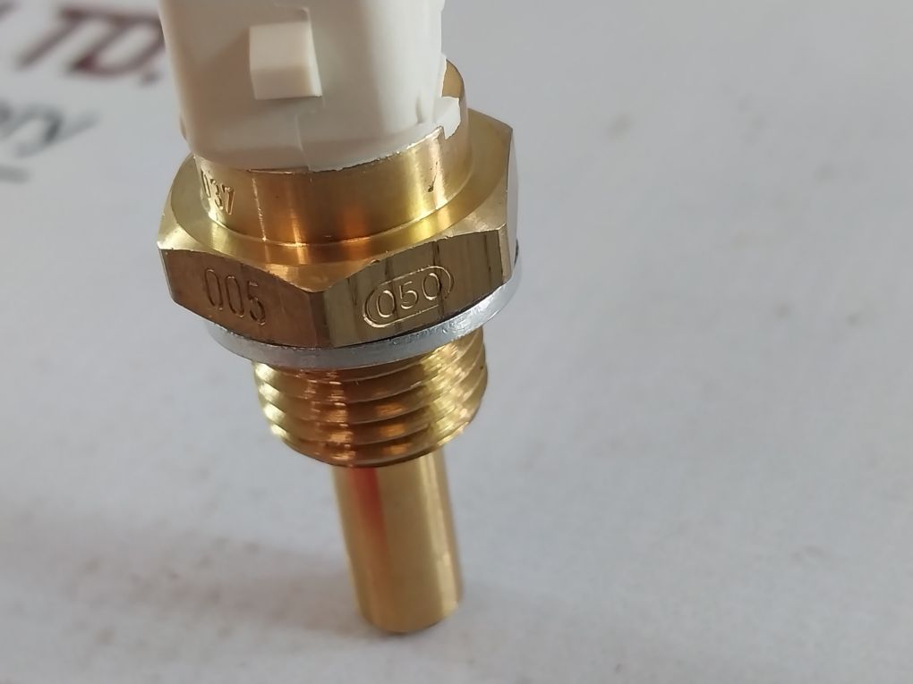 Bosch 0 280 130 037 Coolant Temperature Sensor
