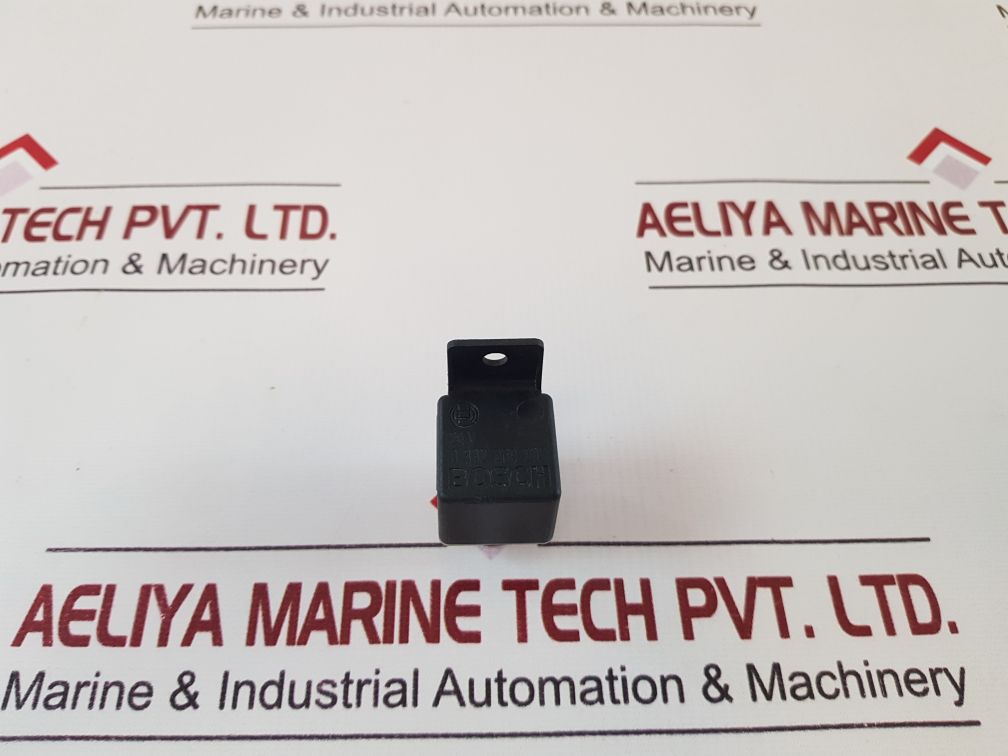 Lot Of 2X Bosch 0 332 209 203 Relay 24V