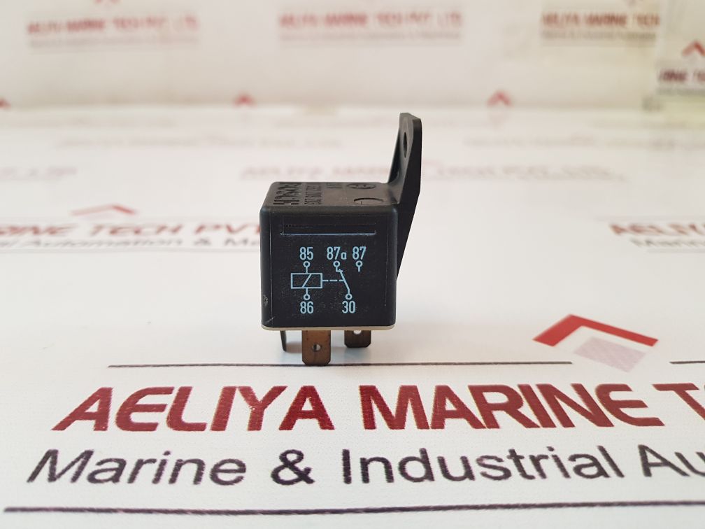 Lot Of 2X Bosch 0 332 209 203 Relay 24V