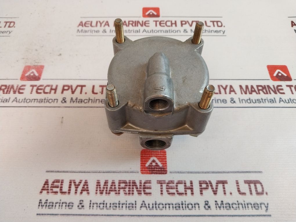 Bosch 0 481 026 005 Pneumatic Relay Valve