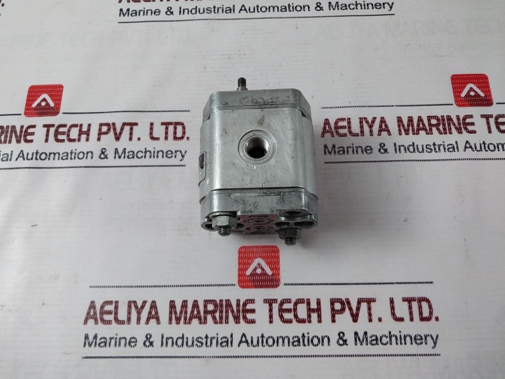 Bosch 0 510 112 003 Hydraulic Pump