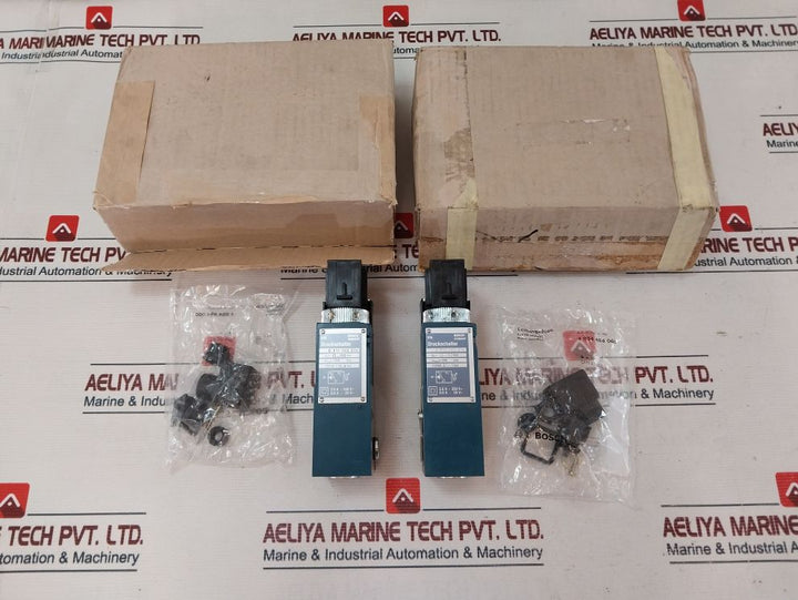 Bosch 0 811 160 014 Pressure Switch