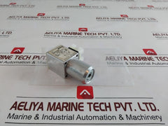 Bosch 0 811 160 153 Pressure Switch