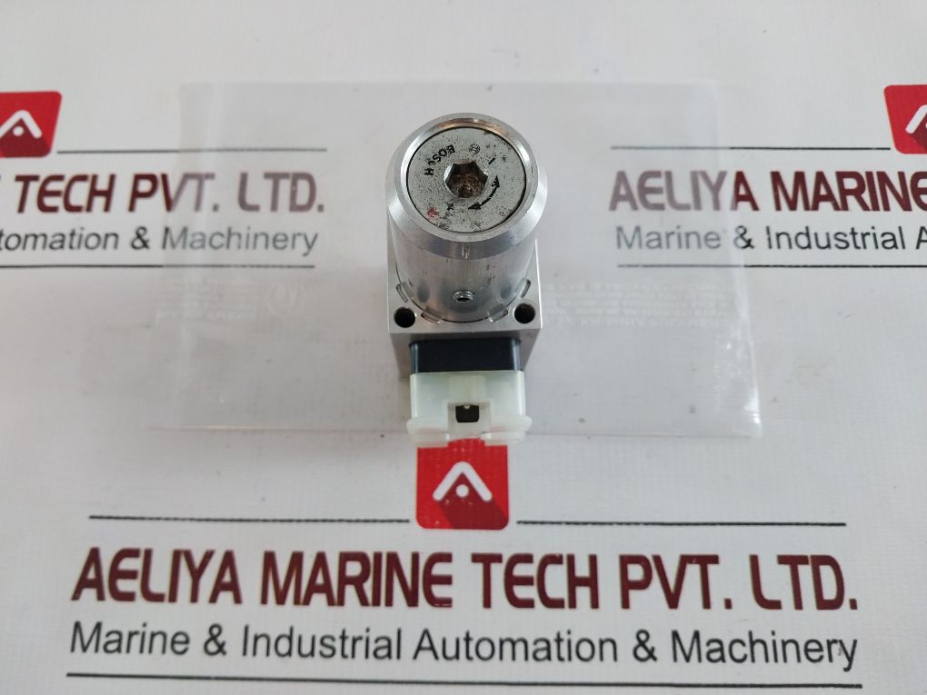 Bosch 0 811 160 153 Pressure Switch