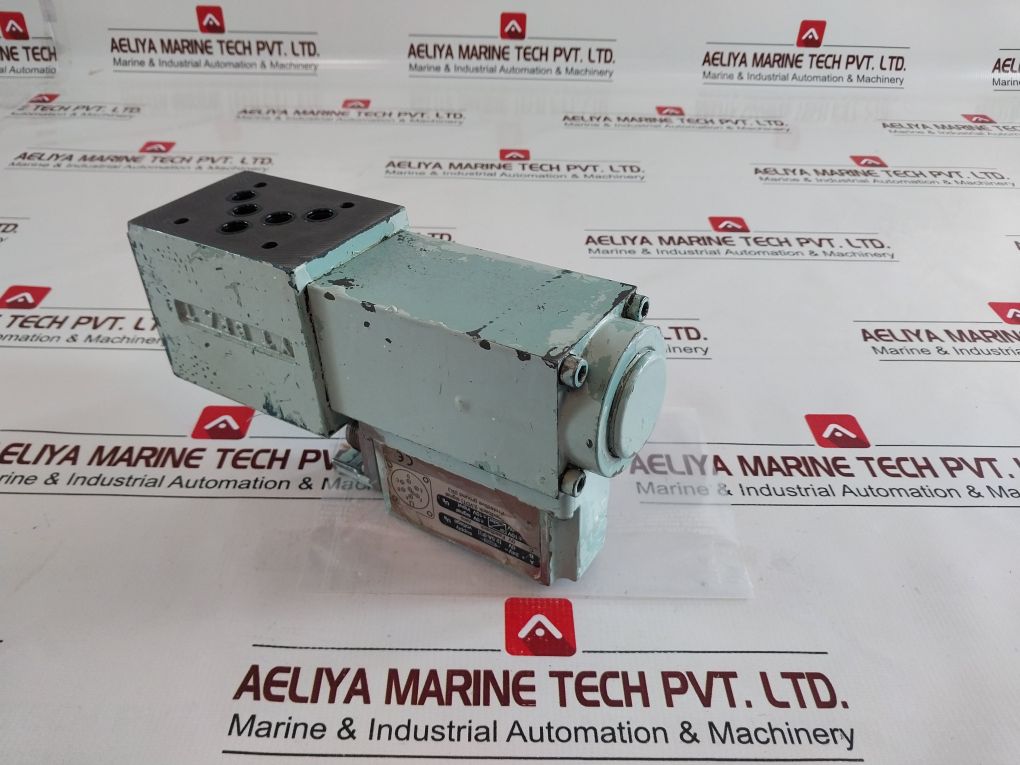 Bosch 0 811 404 803 Proportional Control Valve 