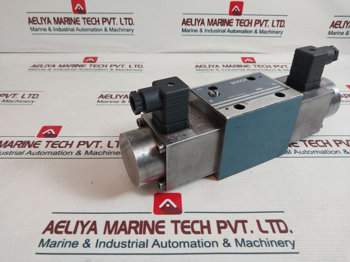 Bosch 0 811 404 832 Directional Valve