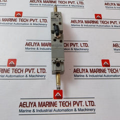 Bosch 0 820 034 044 Double Solenoid Valve