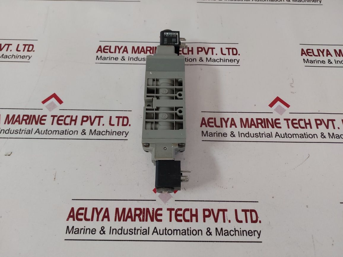 Bosch 0 820 035 991 Pneumatic Valve 24V