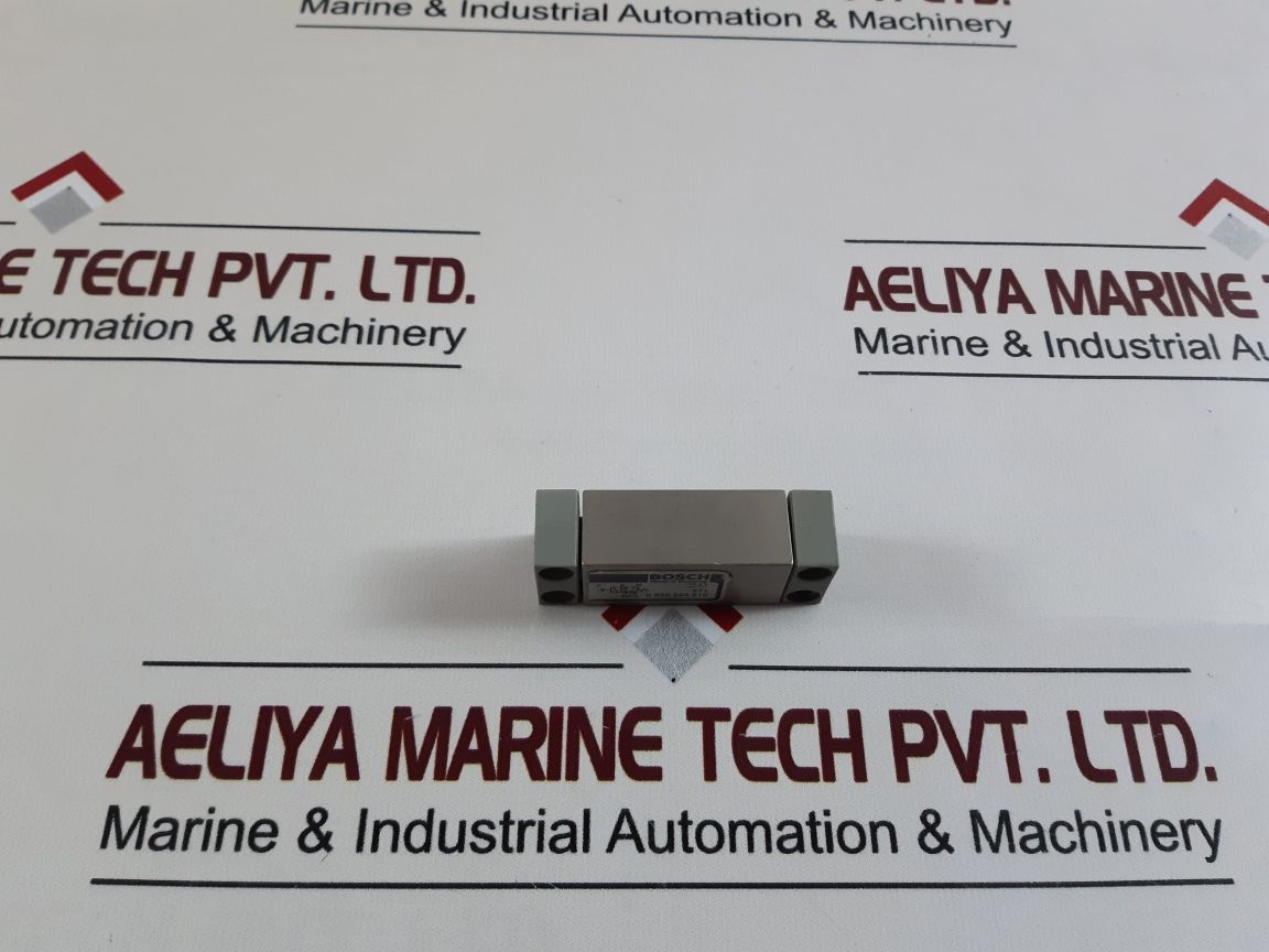 Bosch 0 820 223 010 Directional Valve