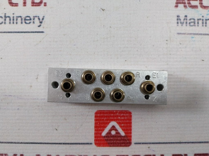Bosch 0 820 223 011 5/2 Way Pneumatic Valve Set