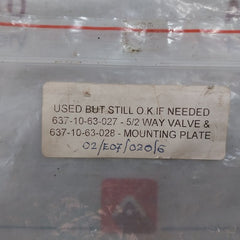 Bosch 0 820 223 011 5/2 Way Pneumatic Valve Set
