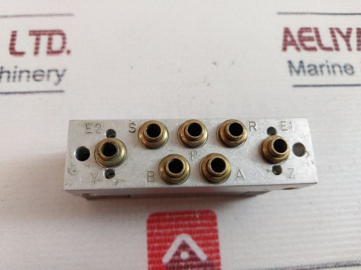 Bosch 0 820 223 011 Pneumatic Valve