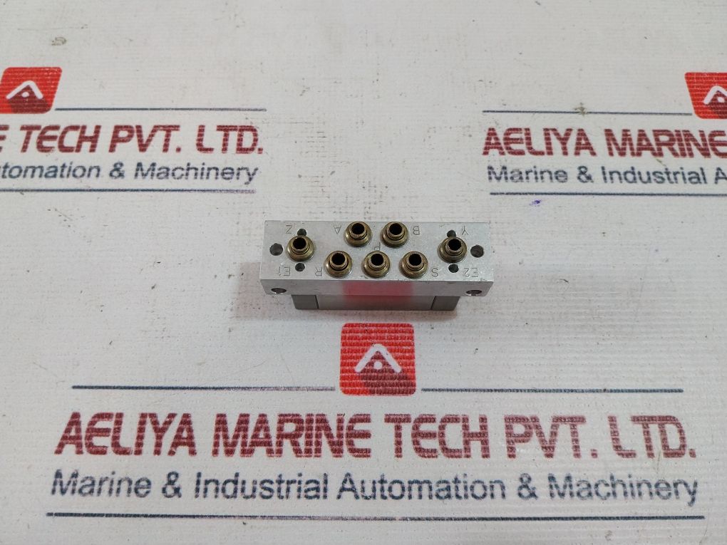 Bosch 0 820 223 012 Solenoid Valve