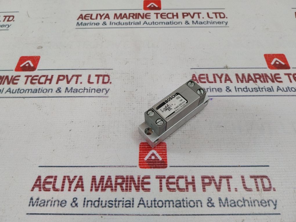 Bosch 0 820 223 012 Solenoid Valve