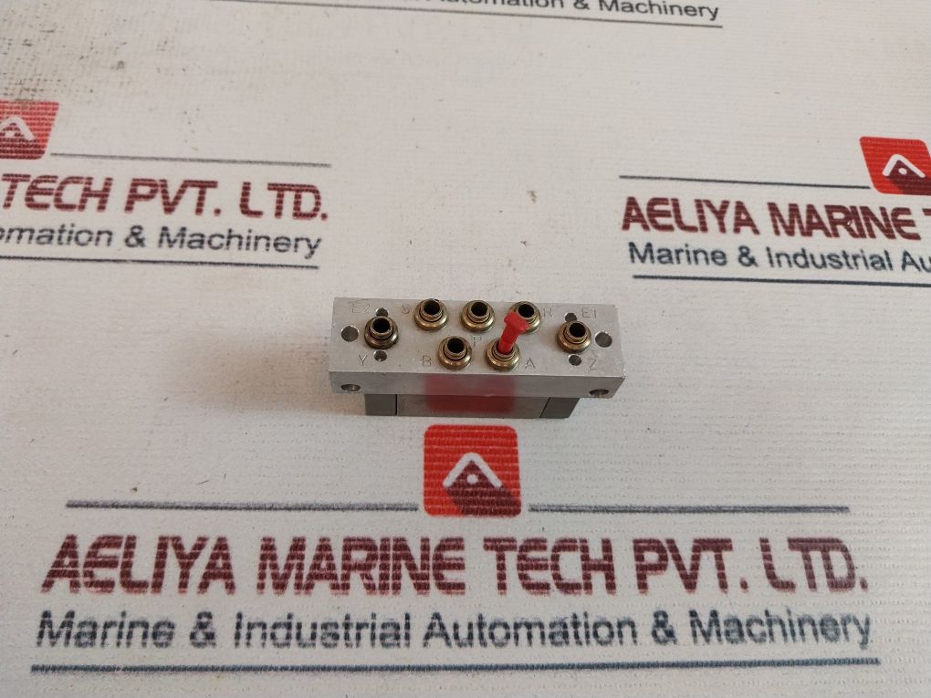 Bosch 0 820 223 012 Solenoid Valve
