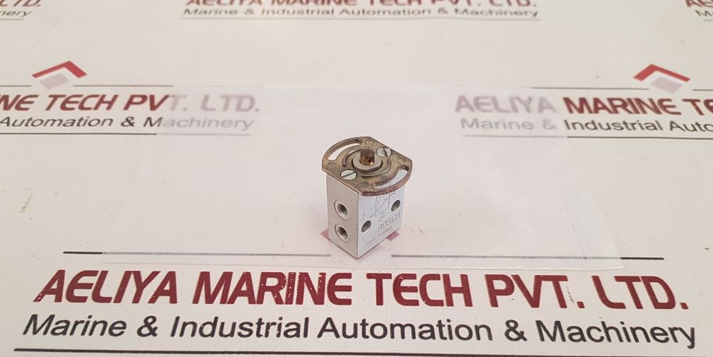 Bosch 0 820 408 007 Pneumatic Directional Valve 866