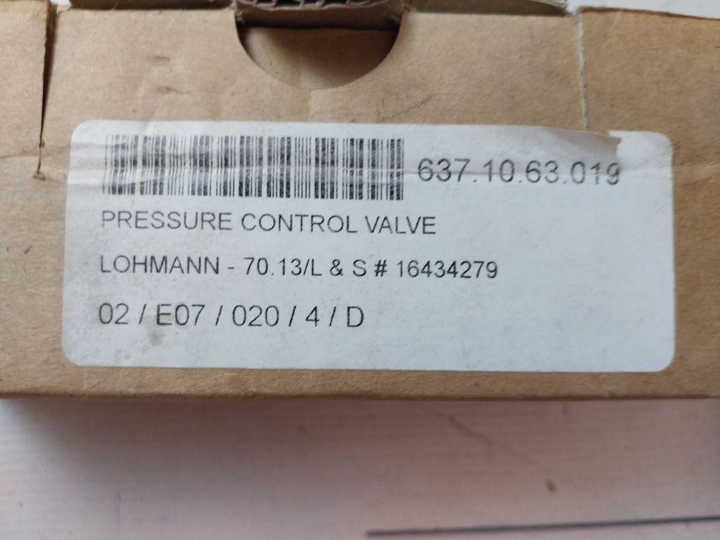 Bosch 0 821 302 007 Pressure Regulator