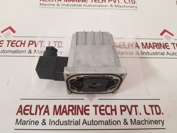 Bosch 0 831 030 205 Solenoid Coil