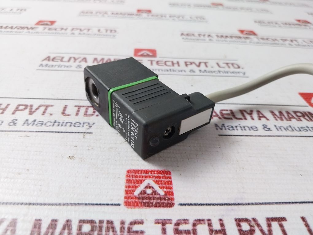 Bosch 1 834 484 152 Solenoid Connector 1824210243