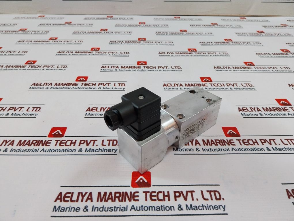 Bosch Rexroth 20912278/10 Solenoid Valve 230V