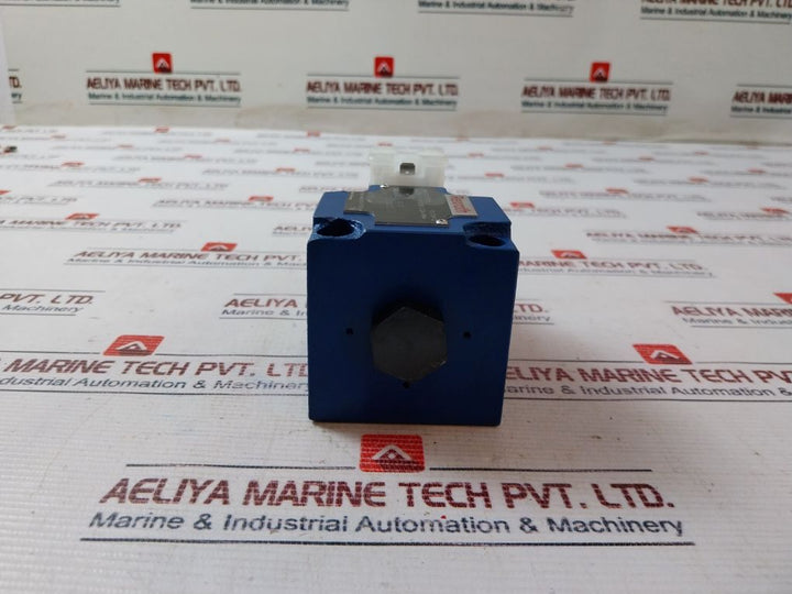 Bosch Rexroth R900051053 Poppet Directional Valve 2010582