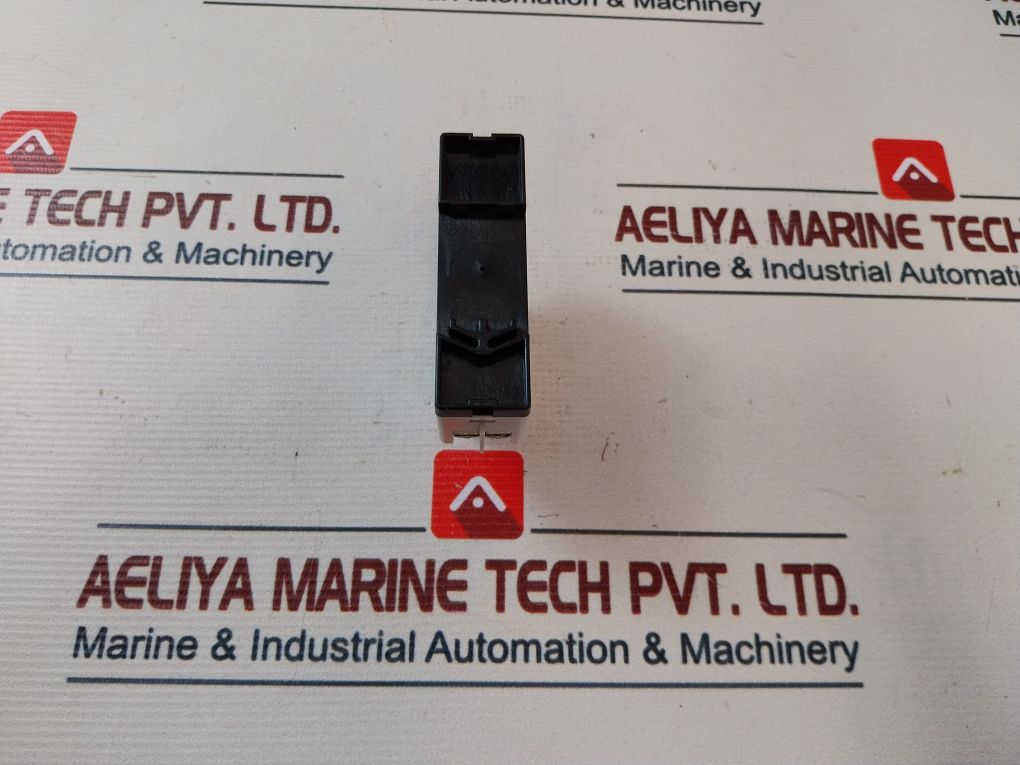 Bourdon Haenni 82 24-524 Temperature Transmitter 28Vdc