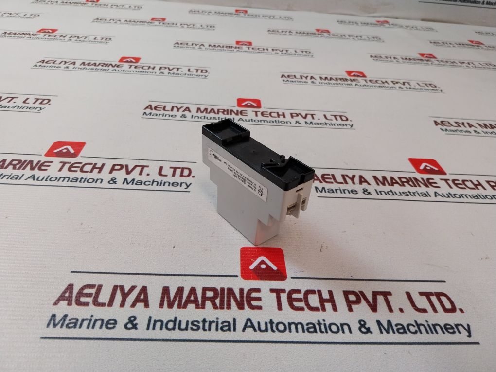 Bourdon Haenni 82 24-524 Temperature Transmitter 28Vdc