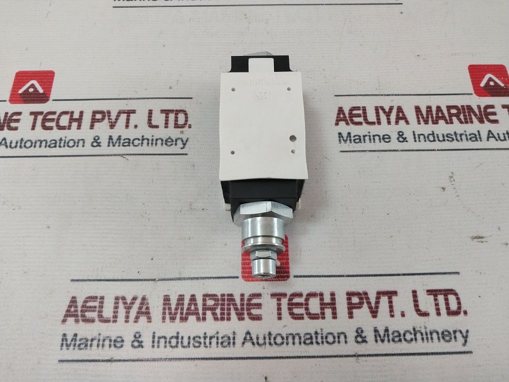 Brevini Am3Qfac004 Throttle/Check Valve