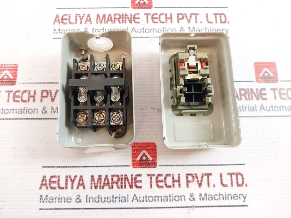 Bs216B 3P On Off Switch