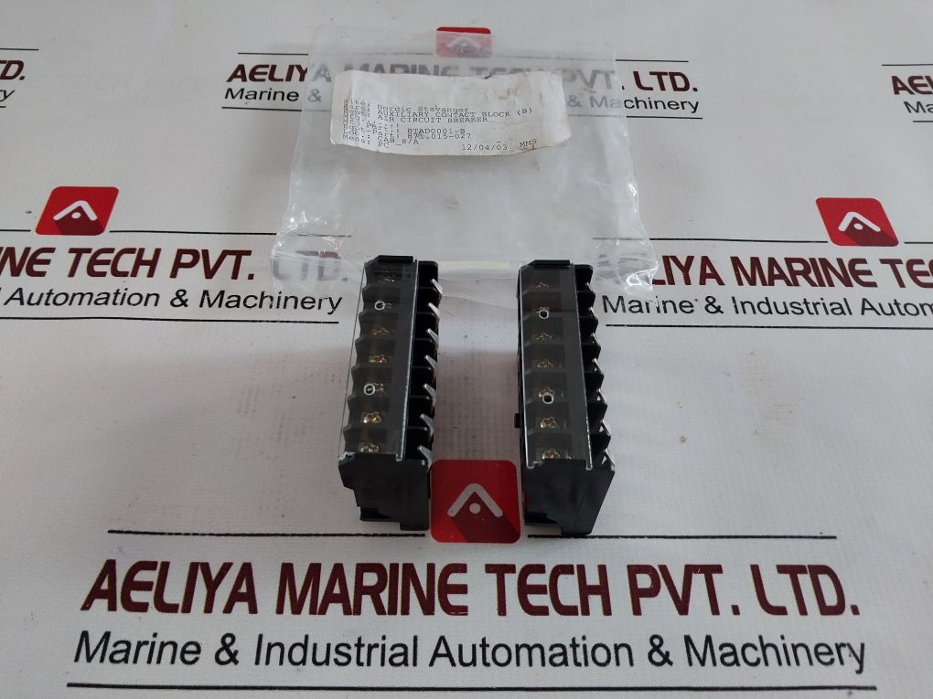 Lot Of 4X Btad0001-b Auxiliary Contact Block
