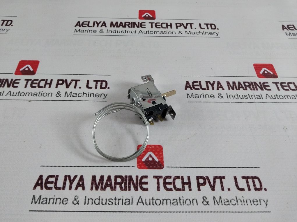 Bu-208 4Fla 24Lra Thermostat