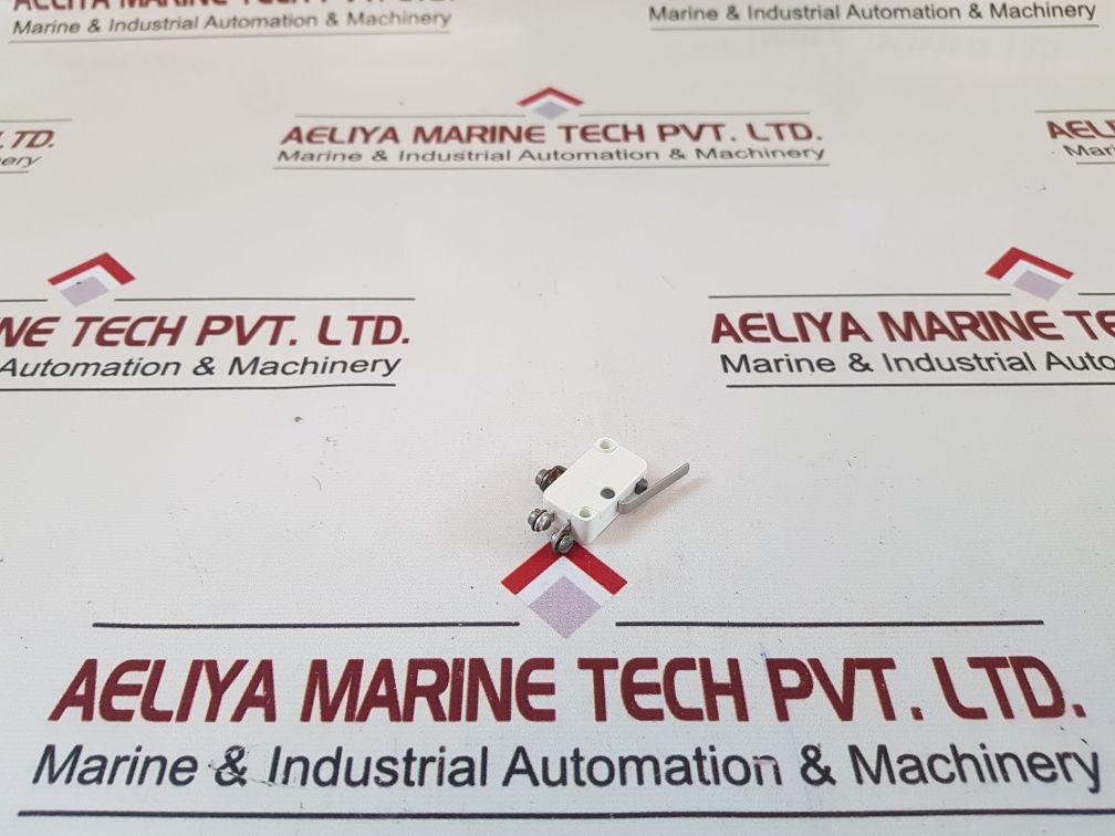 Set Of 4X Burgess V39Y1 Level Micro Switch
