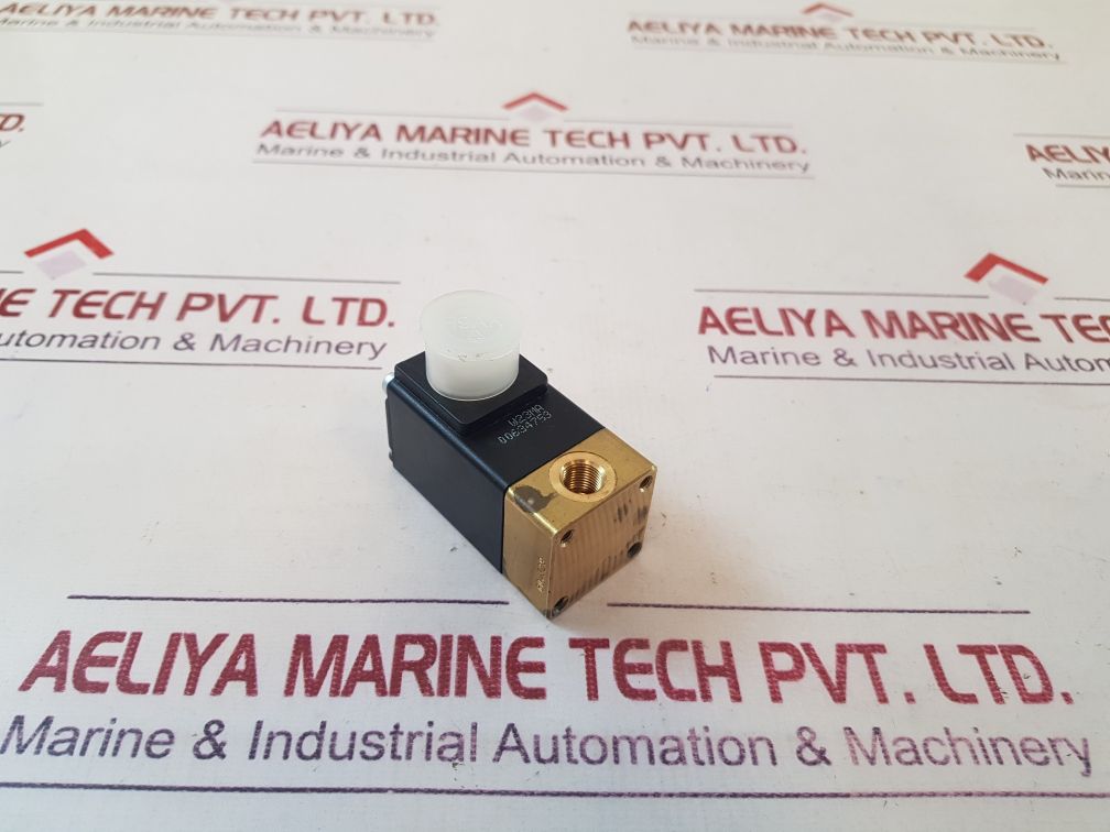 Burkert 00451898 Solenoid Valve 0311 D 1/32 Rf Br
