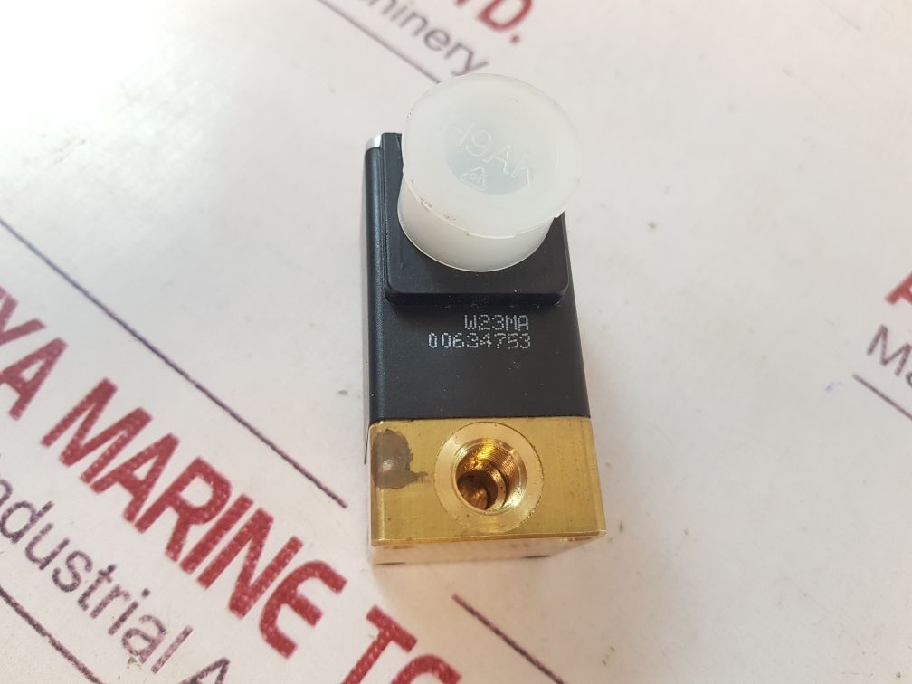 Burkert 00451898 Solenoid Valve 0311 D 1/32 Rf Br
