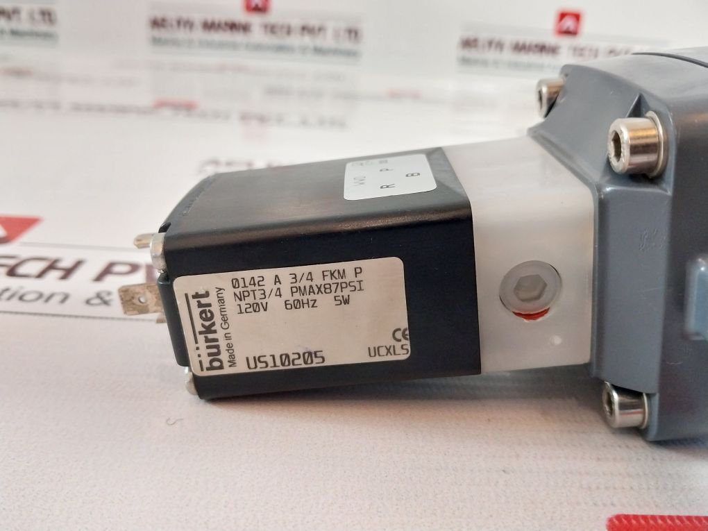 Burkert 0142 A 3/4 Fkm P Solenoid Valve 120V 60Hz 5W