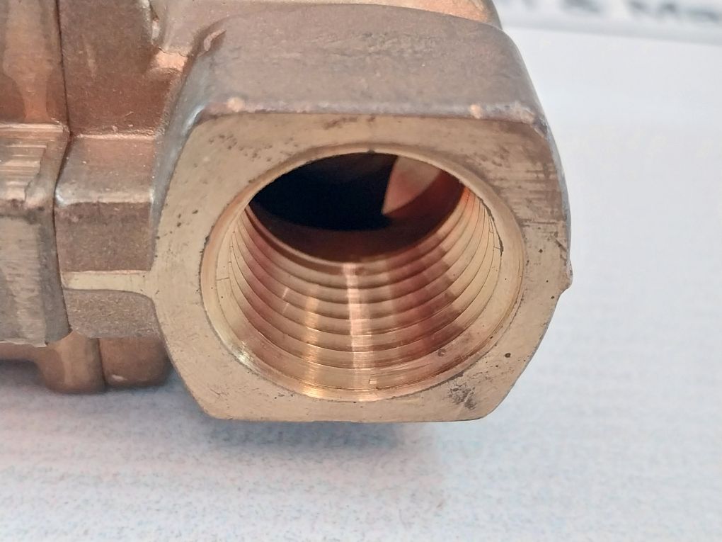 Burkert 0282 A 1/2 Fpm Br Solenoid Valve