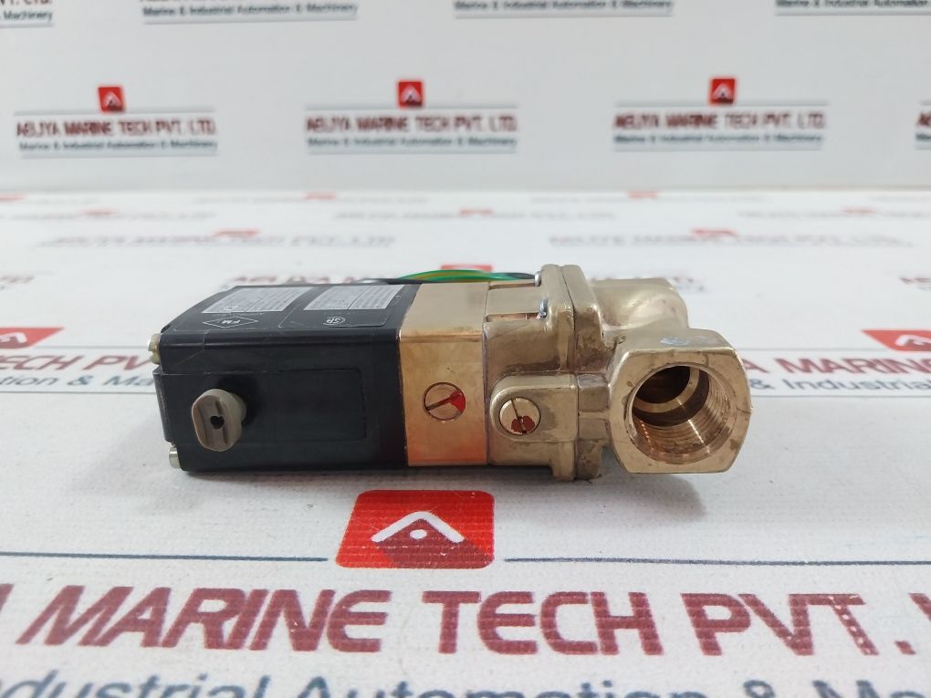 Burkert 0282 A 1/2 Fpm Br Solenoid Valve