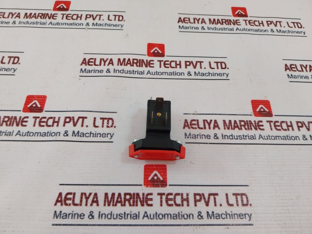 Burkert 0301 3/2-way Solenoid Valve 1089070214