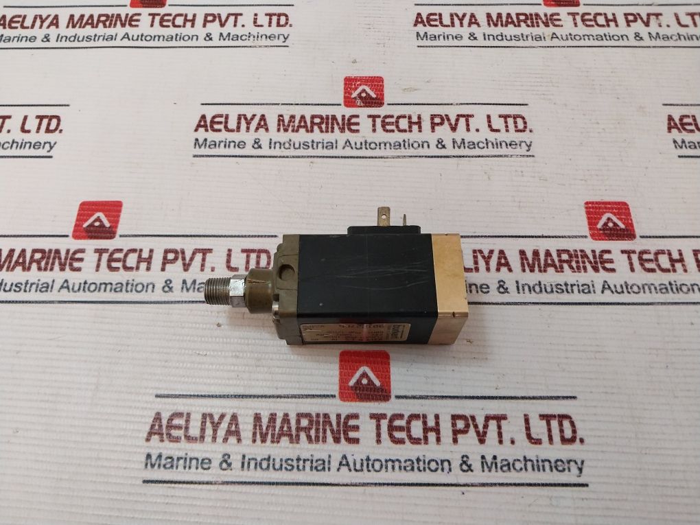 Burkert 0313 D 1,5 Rf Ms Solenoid Valve 24V 50Hz 8W