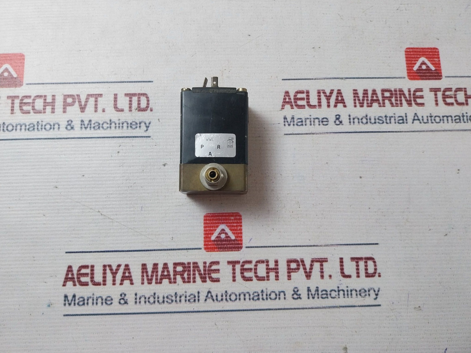 Burkert 0330 C 1/8 Nbr Br Solenoid Valve