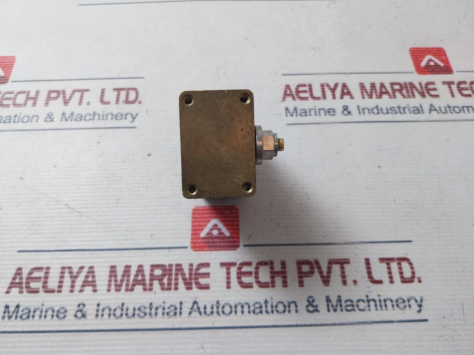 Burkert 0330 C 1/8 Nbr Br Solenoid Valve