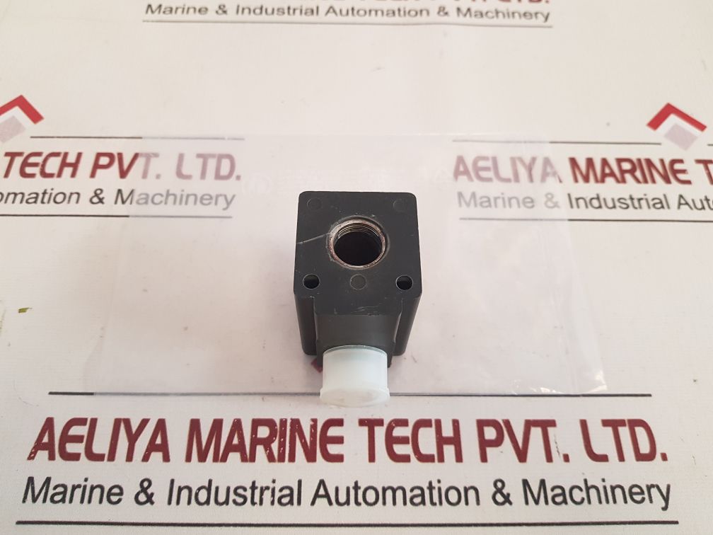 Burkert 0355-3004-215-00 Solenoid Coil