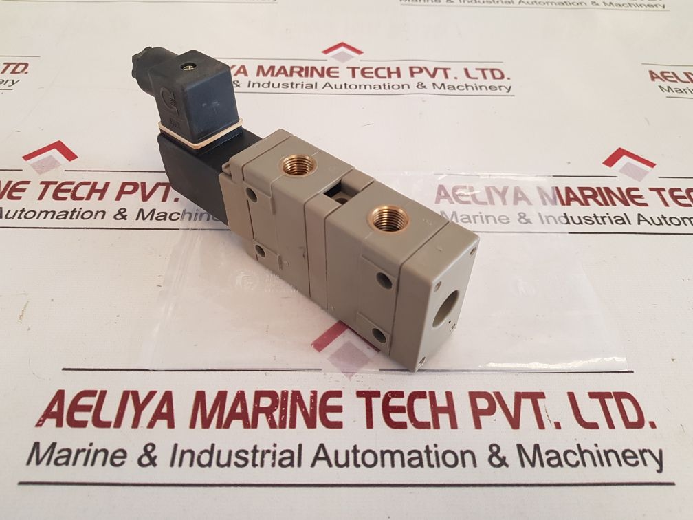 Burkert 041439W Solenoid Valve