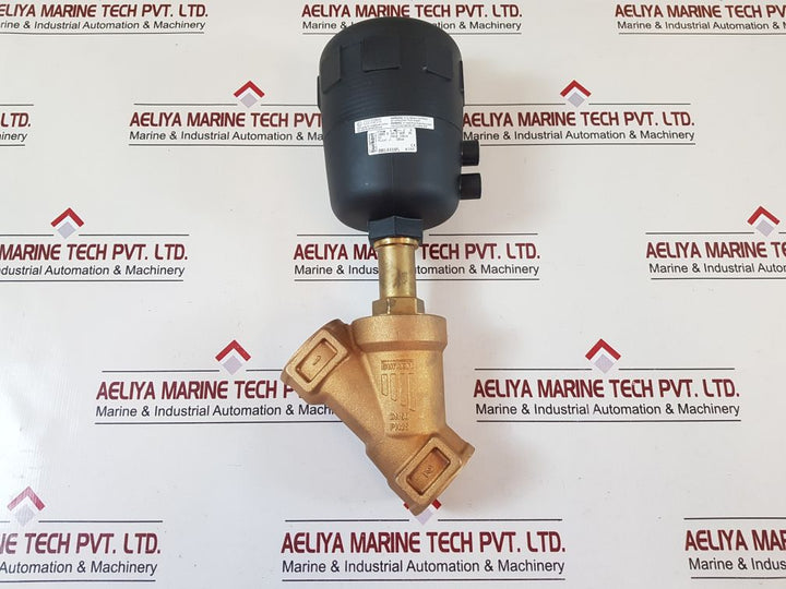 Burkert 2000 B 50,0 Nbr Rg 2/2-way Angle Seat Valve

