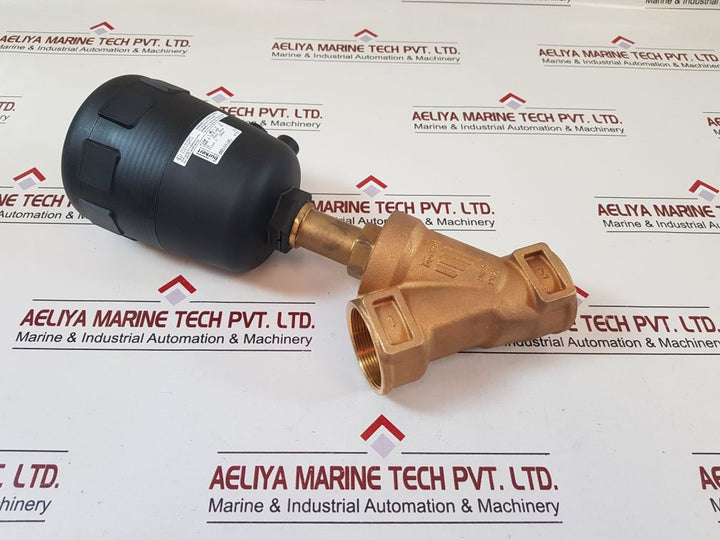 Burkert 2000 B 50,0 Nbr Rg 2/2-way Angle Seat Valve