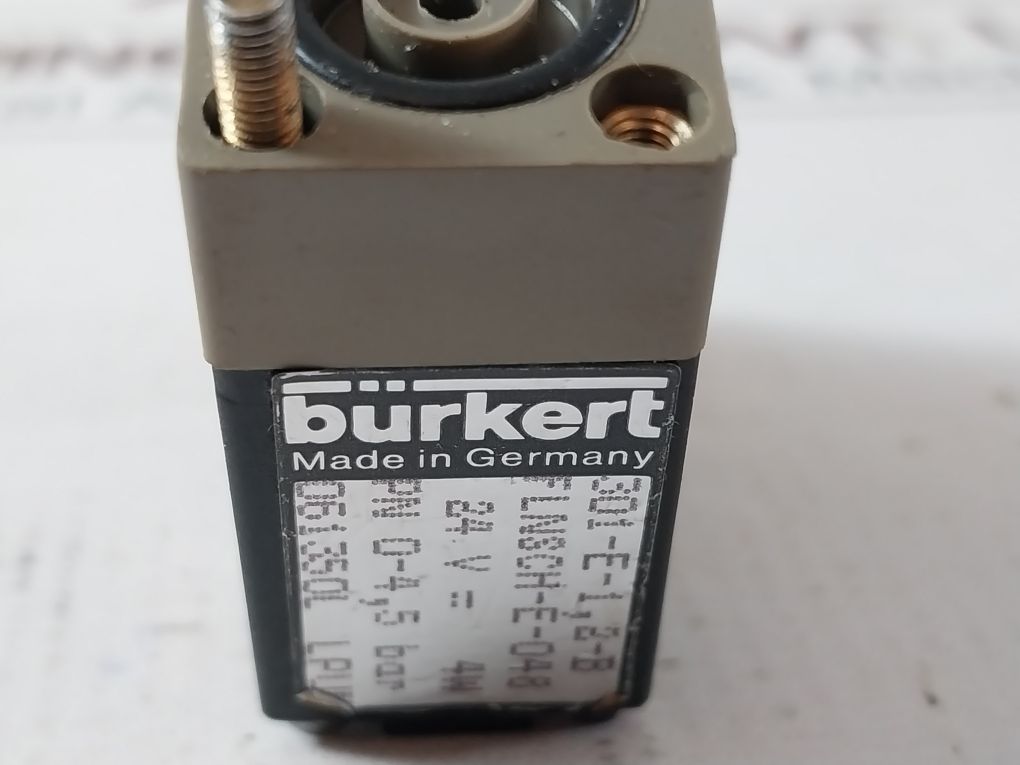 Burkert 301-e-1, 2-b Solenoid Valve