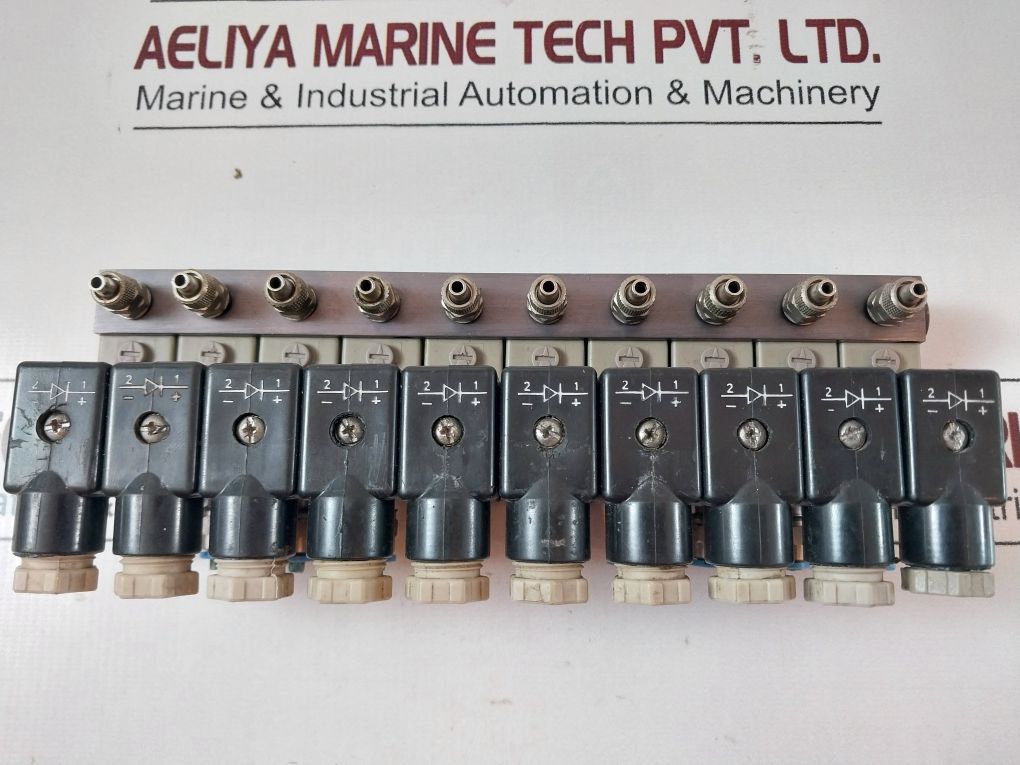 Burkert 301-e-1, 2-b Solenoid Valve 061350L