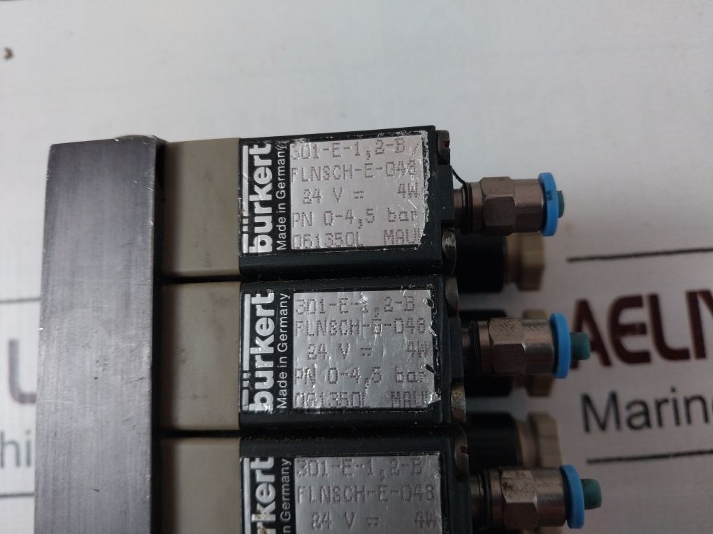 Burkert 301-e-1, 2-b Solenoid Valve 061350L