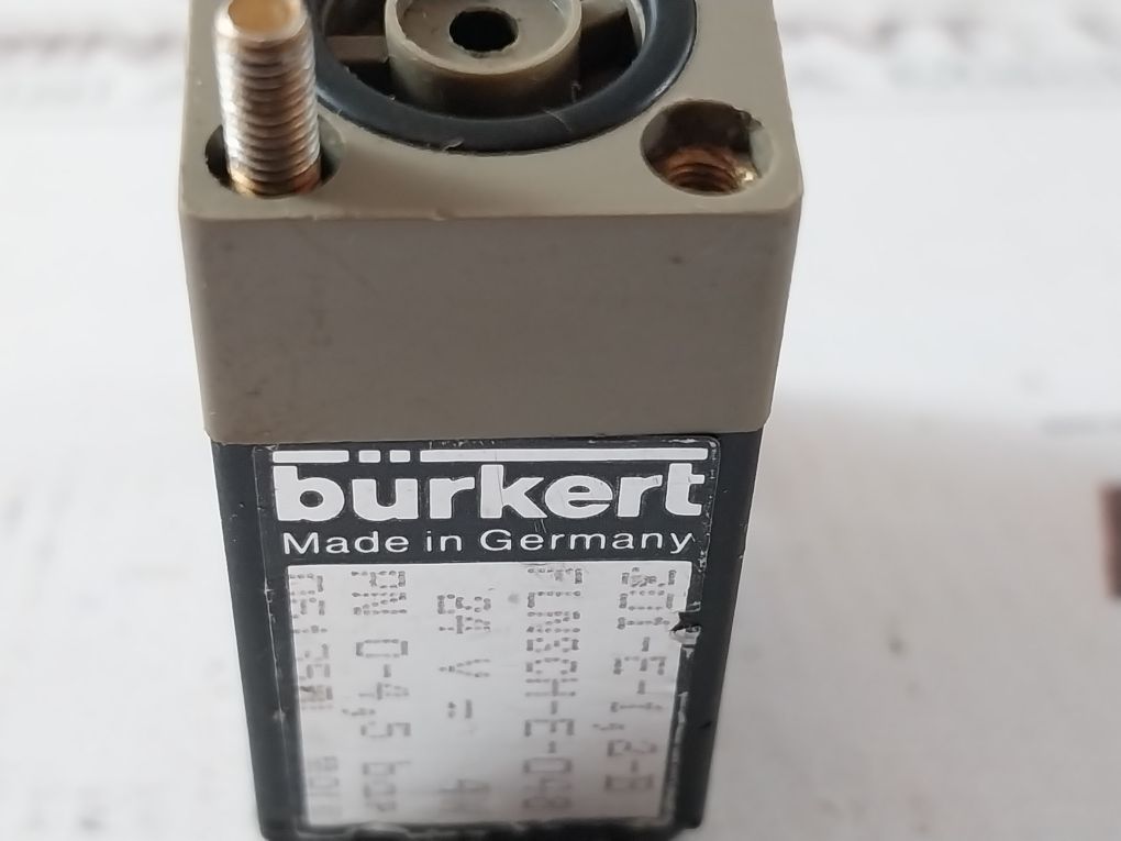 Burkert 301-e-1, 2-b Solenoid Valve